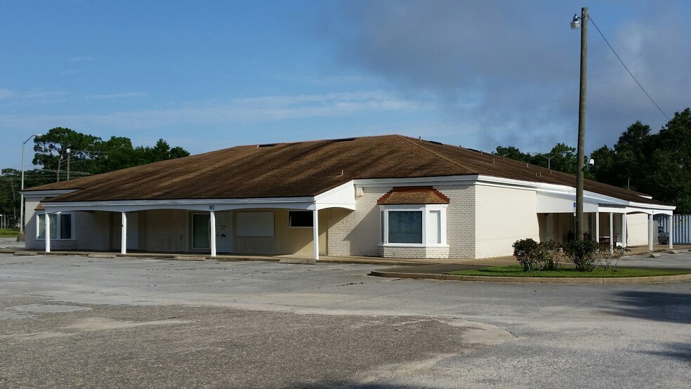 Primary Photo Of 180 E Burgess Rd, Pensacola Office For Lease