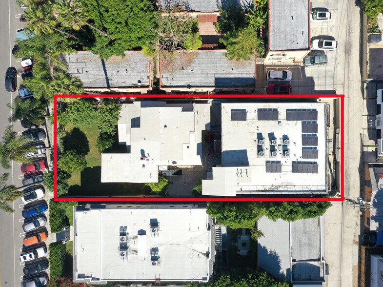 More Photos Of 2000 Argyle Ave, Los Angeles Multifamily For Sale