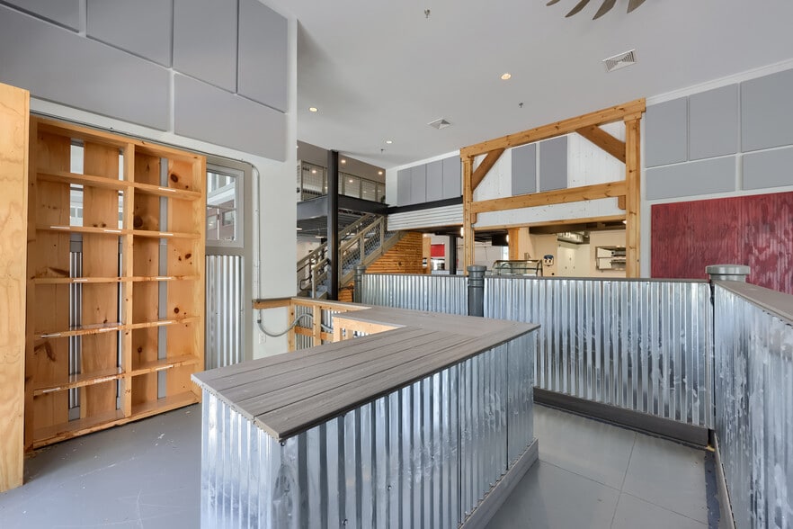 More Photos Of 1440 Market House Ln, Mechanicsburg Restaurant For Sale