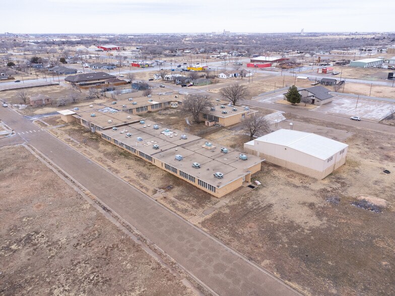 More Photos Of 1801 E 14th St, Lubbock Religious Facility For Sale