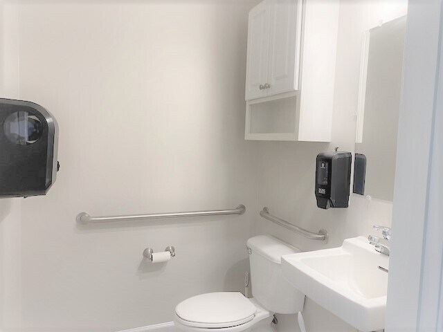 More Photos Of 8404 Six Forks Rd, Raleigh Office For Lease