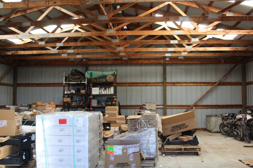 More Photos Of 507 48th St, Woodward Warehouse For Sale
