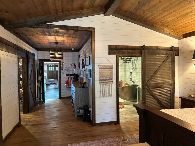 More Photos Of 824 Cherry Log, Cherry Log Winery Vineyard For Sale