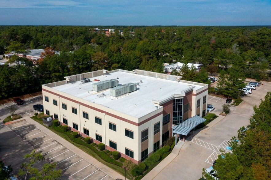 Primary Photo Of 3117 College Park Dr, The Woodlands Medical For Lease