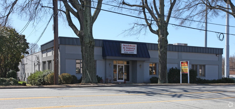 More Photos Of 4413 W Market St, Greensboro Office For Lease