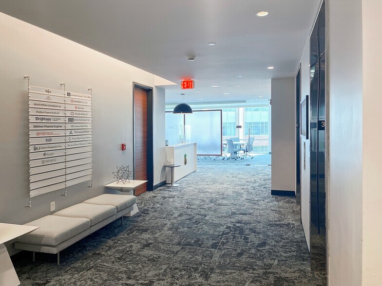 More Photos Of 11815 Fountain Way, Newport News Coworking Space