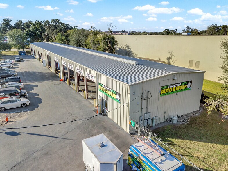 Primary Photo Of 3052 Shader Rd, Orlando Service For Sale