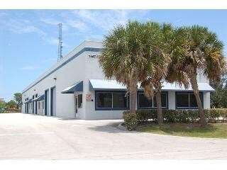 More Photos Of 1555 S South Niemeyer Cir, Port Saint Lucie Warehouse For Sale