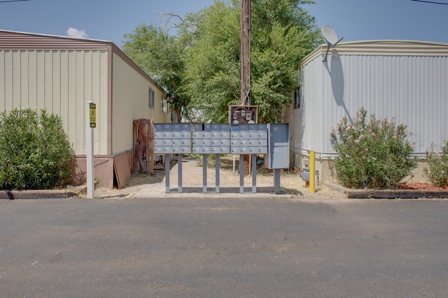 More Photos Of 535 W Atkins Ave, Ridgecrest Manufactured Housing Mobile Home Park For Sale