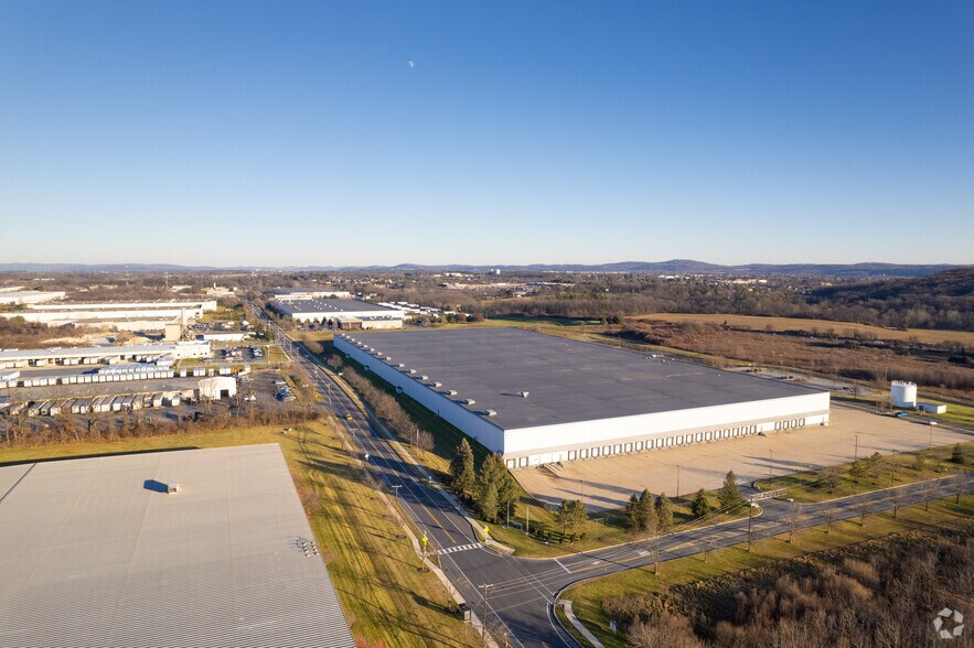 More Photos Of 2460 Brodhead Rd, Bethlehem Distribution For Lease