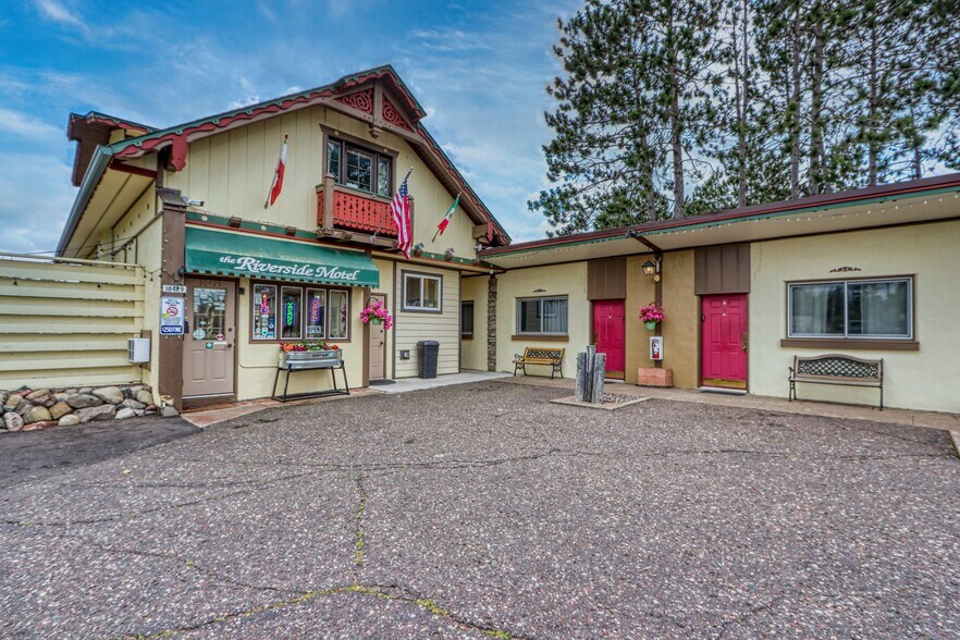 More Photos Of 10429 State Road 27, Hayward Hotel For Sale