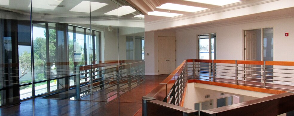 More Photos Of 436 W Walnut St, Gardena Office For Sale