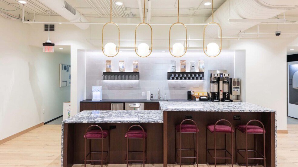 More Photos Of 150 Fayetteville St, Raleigh Office For Lease