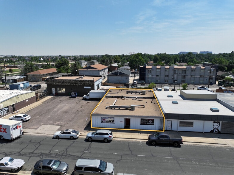 Primary Photo Of 2360 Dayton St, Aurora Warehouse For Lease