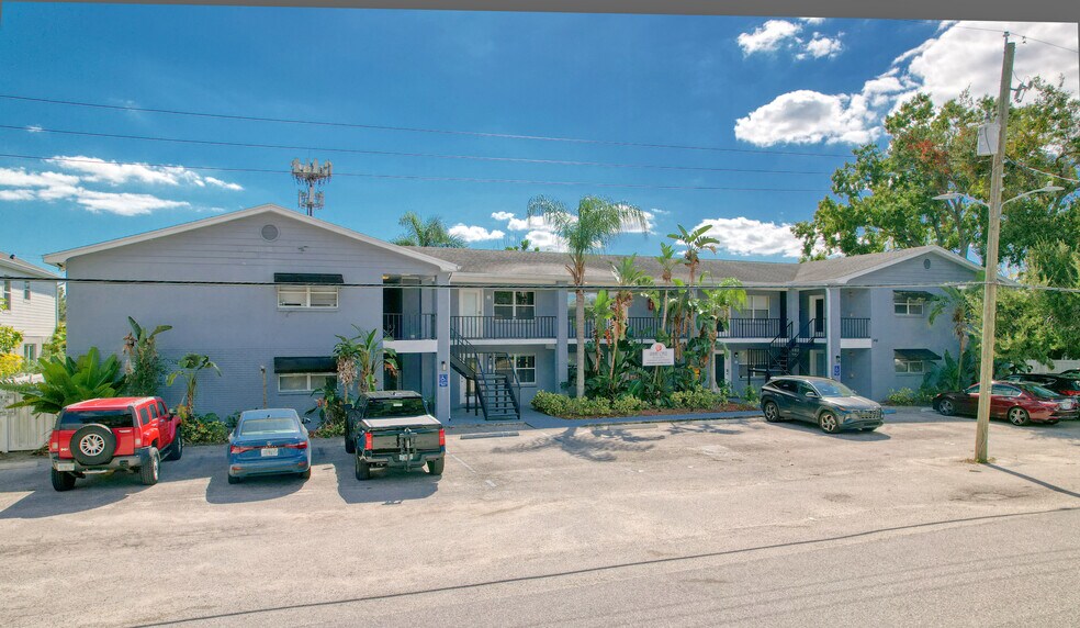 More Photos Of 3418 W North A St, Tampa Apartments For Sale