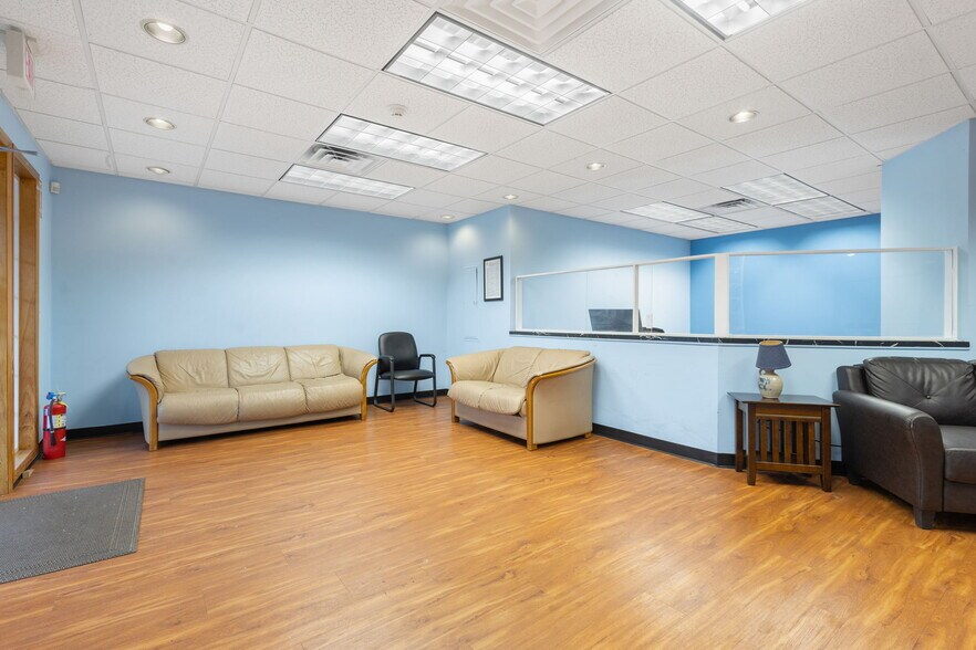 More Photos Of 2622 South Ave, Wappingers Falls Office For Sale