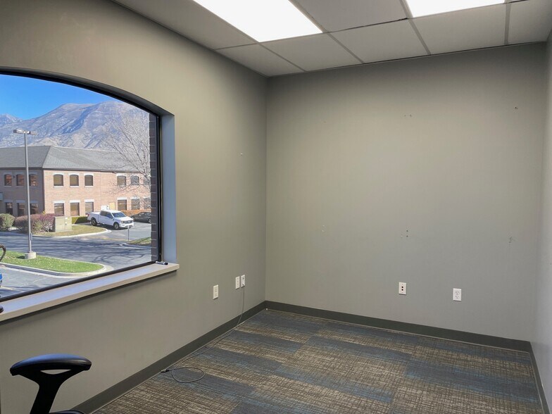 More Photos Of 795 E 340 S, American Fork Office For Lease