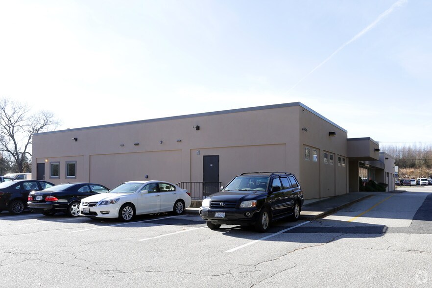 More Photos Of 7260 Post Rd, North Kingstown Medical For Lease