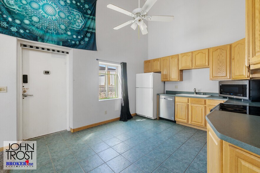 More Photos Of 781 Foster Rd, Casper Industrial For Lease