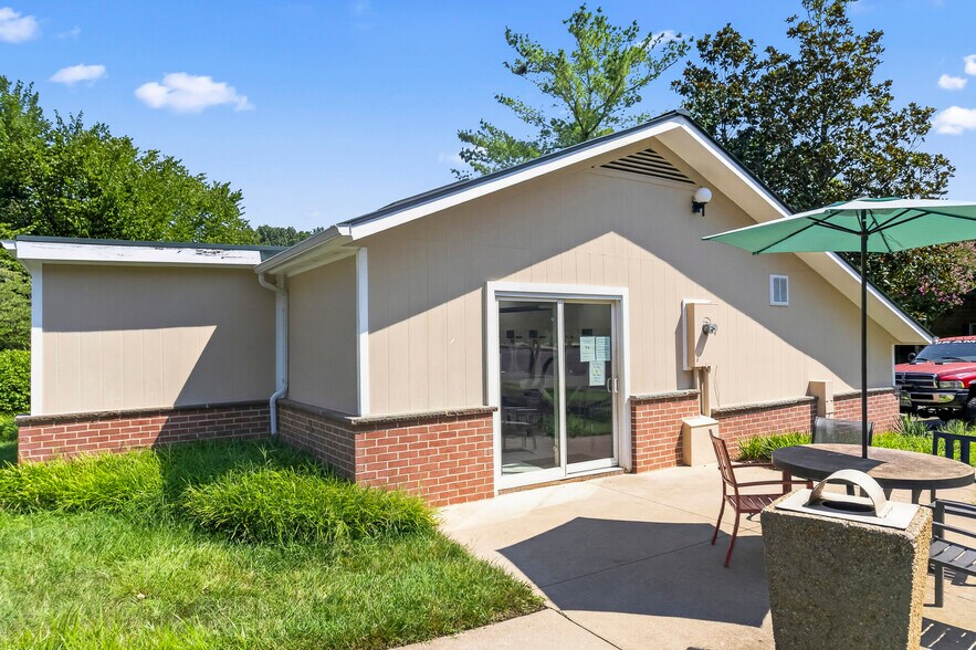 More Photos Of 7500 Prince Cole Ct, Manassas Apartments For Sale