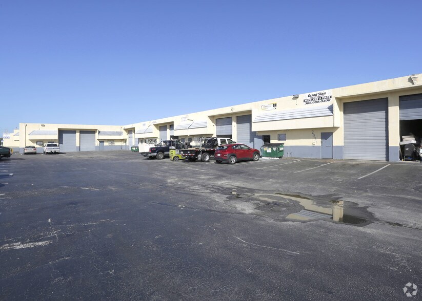 1909 Opa Locka Blvd, Opa Locka, FL 33054 Industrial For Lease