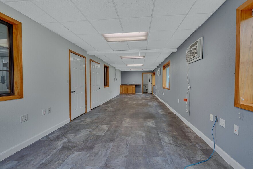 More Photos Of 3955 Shadowwood Dr NE, Sauk Rapids Warehouse For Sale