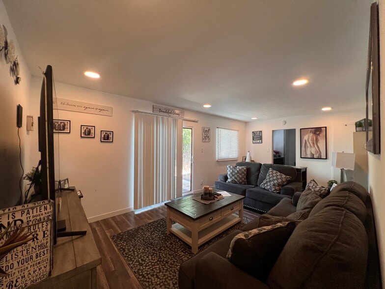 More Photos Of 4118 Redondo Beach Blvd, Torrance Apartments For Sale