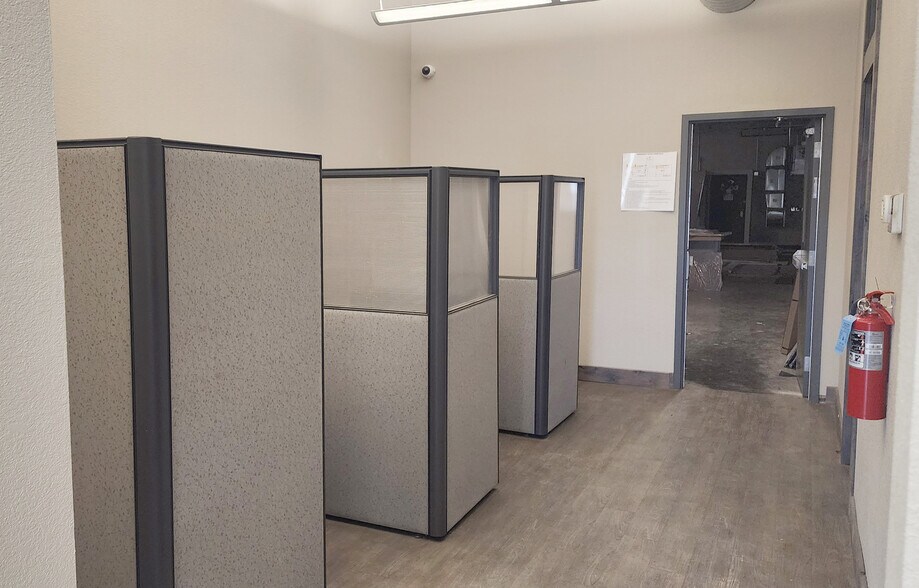 More Photos Of 1140 N Denver Ave, Loveland Manufacturing For Lease