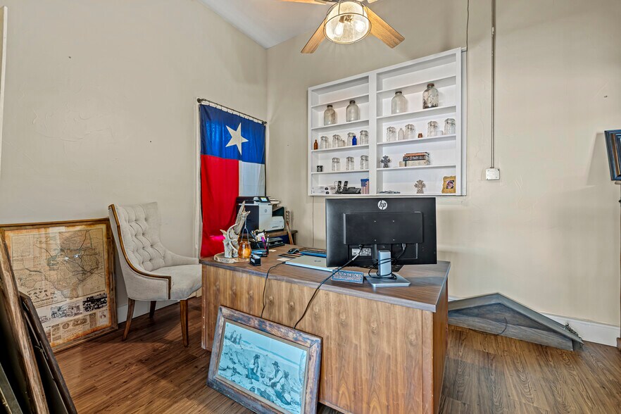 More Photos Of 23654 US Hwy 290, Harper General Retail For Sale
