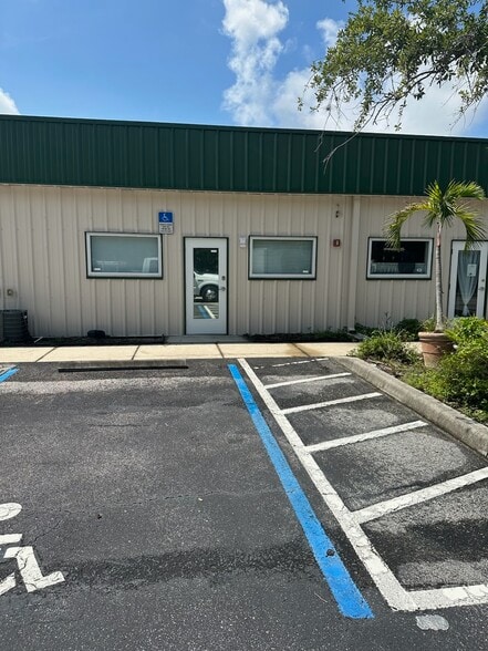 More Photos Of 6600-6612 26th Ct E, Sarasota Warehouse For Sale