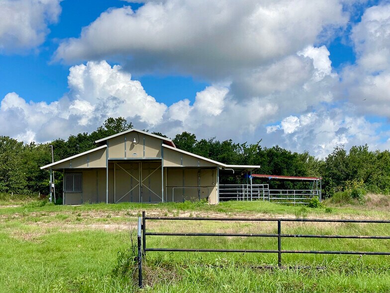 More Photos Of 6620 Victoria Ave, College Station Land For Sale