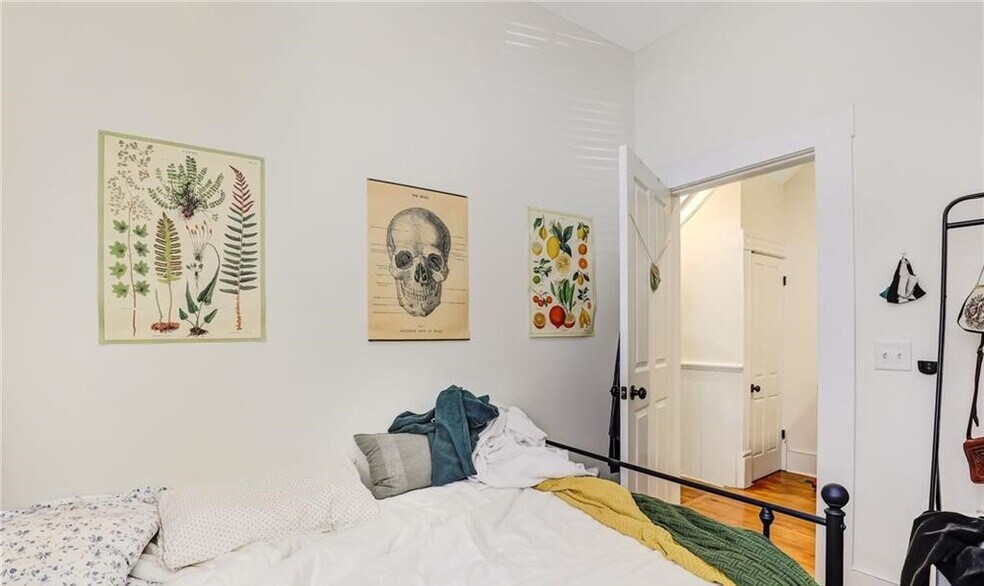 More Photos Of 1313 Whitaker St, Savannah Apartments For Sale