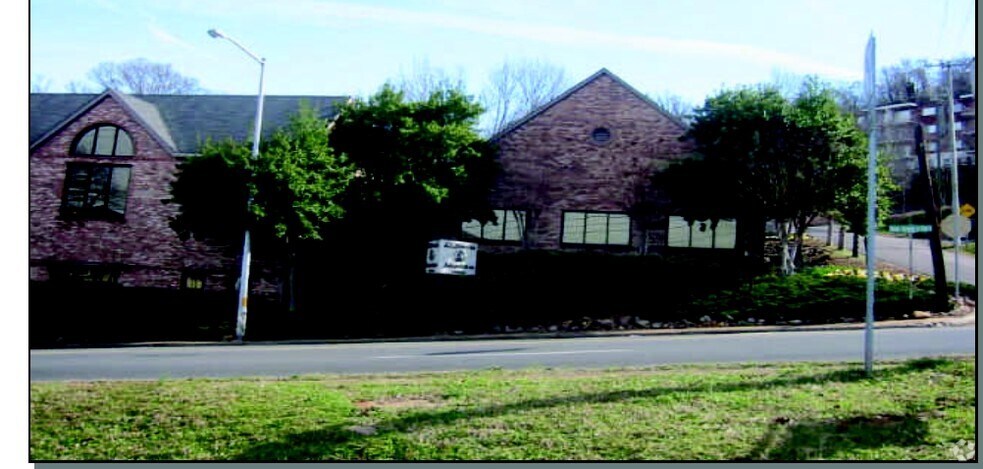 More Photos Of 1625 Richard Arrington Jr Blvd S, Birmingham Office For Lease