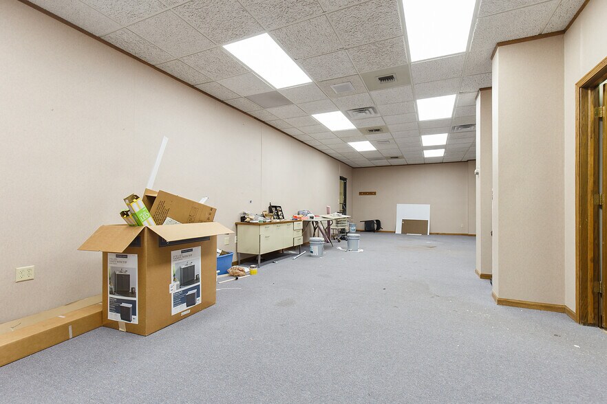 More Photos Of 20 Forest Ave, Fond Du Lac Apartments For Sale