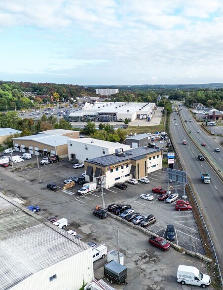 More Photos Of 28-32 Osprey Rd, Saugus Light Distribution For Lease