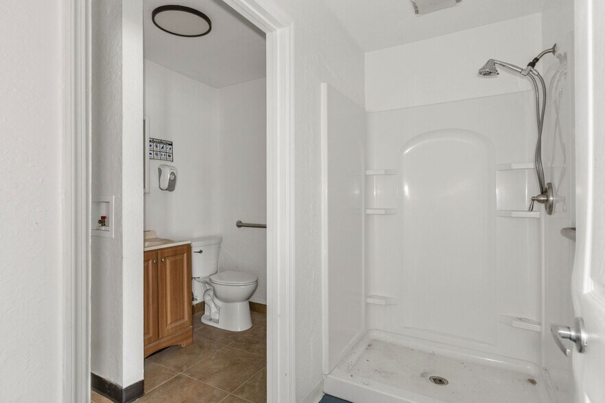 More Photos Of 5000 Calienta St, Hernando Beach Marina For Sale