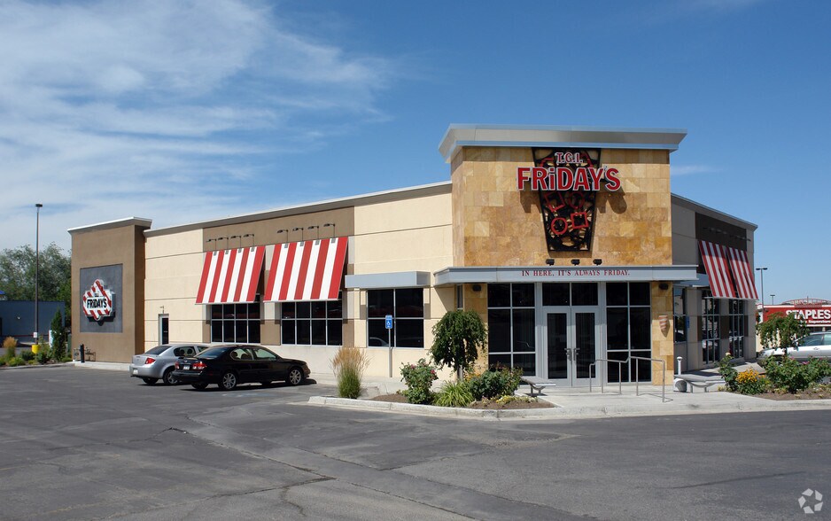 More Photos Of 4029 Riverdale Rd, Ogden Restaurant For Sale