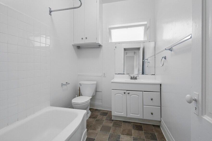 More Photos Of 1519 Missouri St, San Diego Apartments For Sale