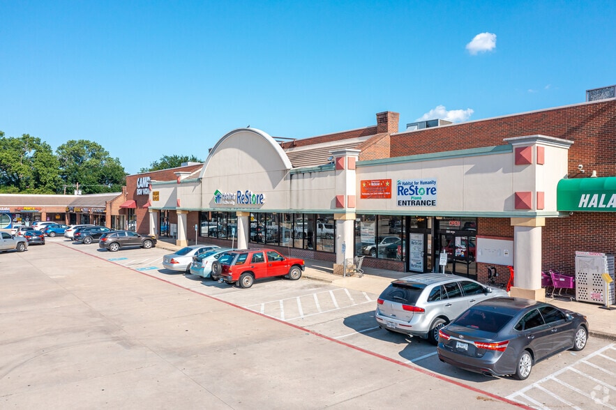 Primary Photo Of 2040-2070 W Spring Creek Pky, Plano Storefront For Lease