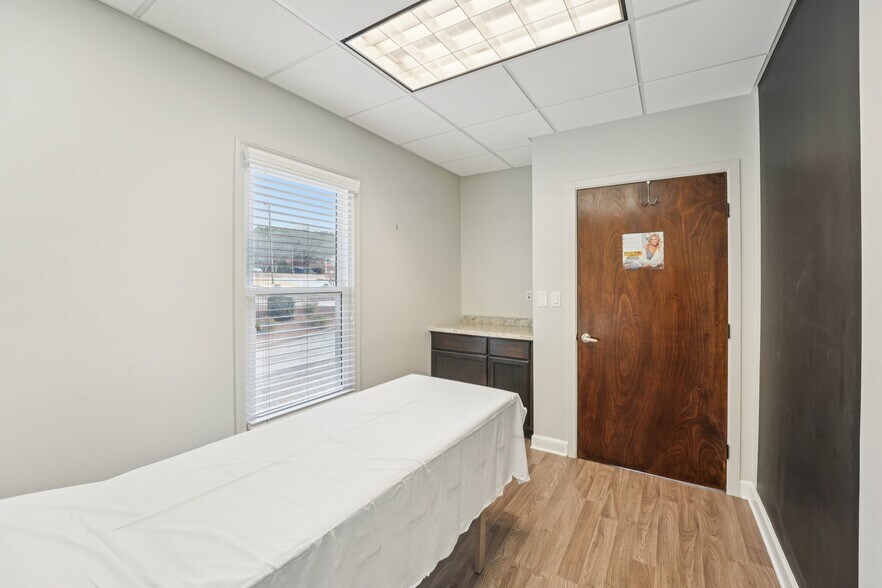 More Photos Of 6315 Amherst Ct, Peachtree Corners Office For Sale