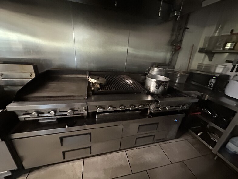 More Photos Of 124 Kenny Blvd, Haines City Specialty For Lease