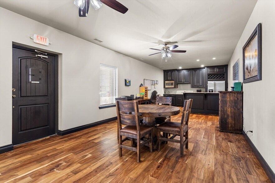 More Photos Of 1208 N Industrial Blvd, Pilot Point Industrial For Sale