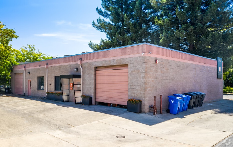 Primary Photo Of 1760 Industrial Way, Napa Warehouse For Lease