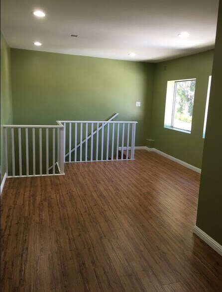 More Photos Of 1220 251st St, Harbor City Warehouse For Lease