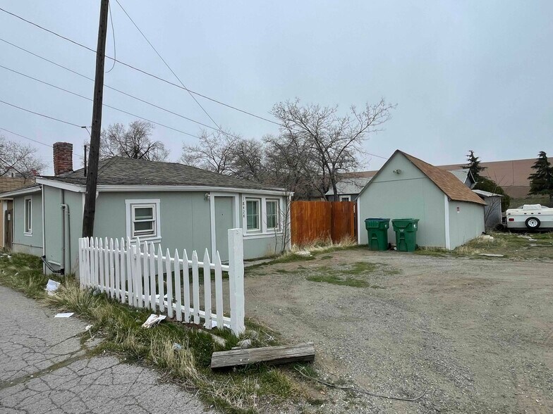 More Photos Of , Sparks Multifamily For Sale