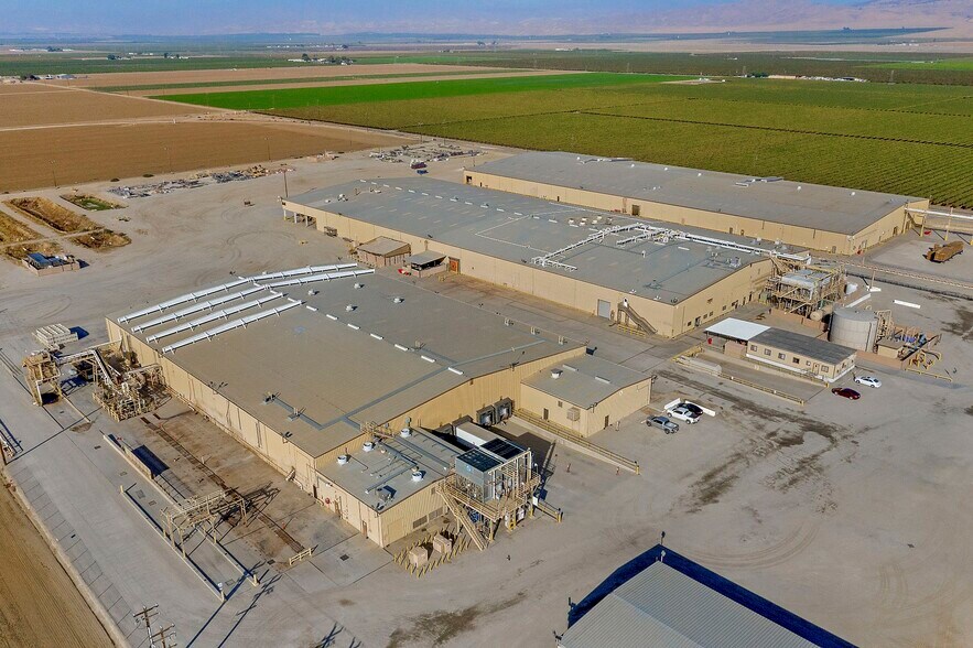 More Photos Of 830 Sycamore Rd, Arvin Refrigeration Cold Storage For Sale