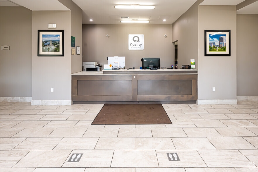 More Photos Of 9970 Airline Hwy, Baton Rouge Hotel For Sale