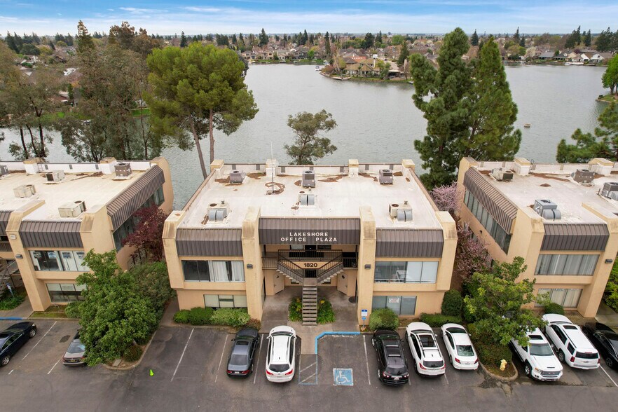 More Photos Of 1820 W Kettleman Ln, Lodi Office For Sale