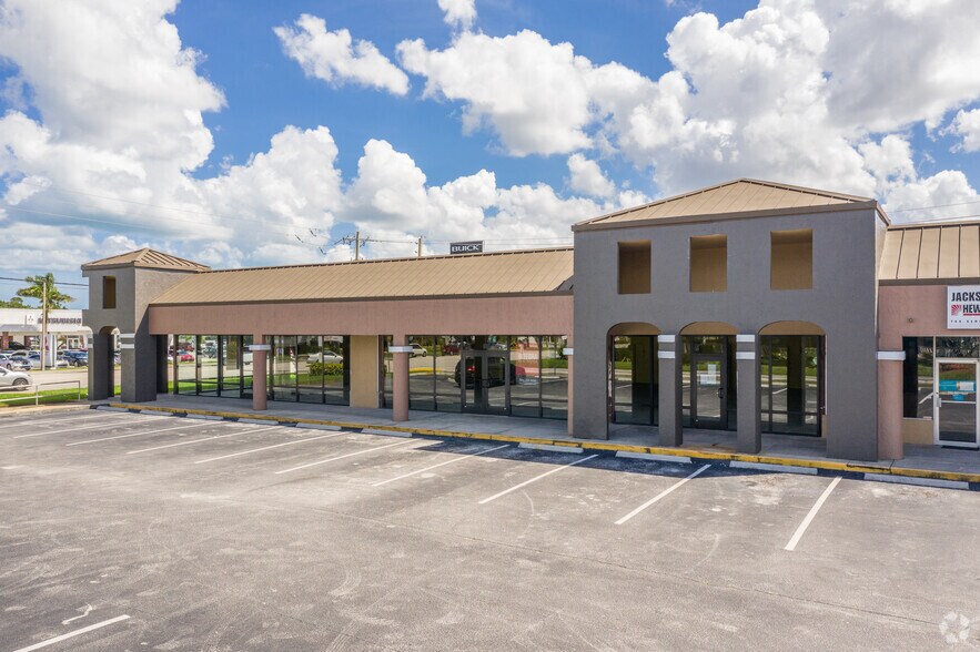 More Photos Of 929 15th Pl, Vero Beach Unknown For Lease