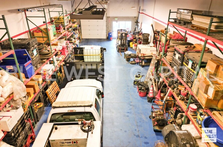 More Photos Of 5535 W 56th Ave, Arvada Light Distribution For Sale